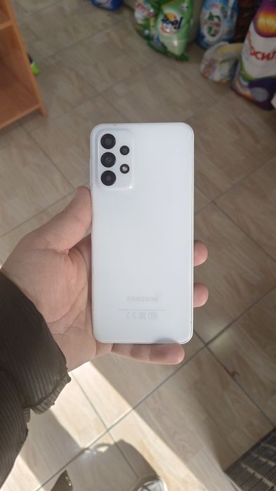 Samsung A23 4/64GB Sotiladi