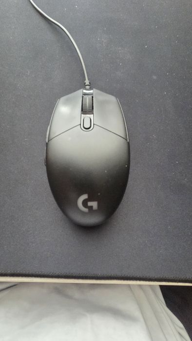 Logitech G102 Lightsync
• Тип сенсора: оптический
• Разреше