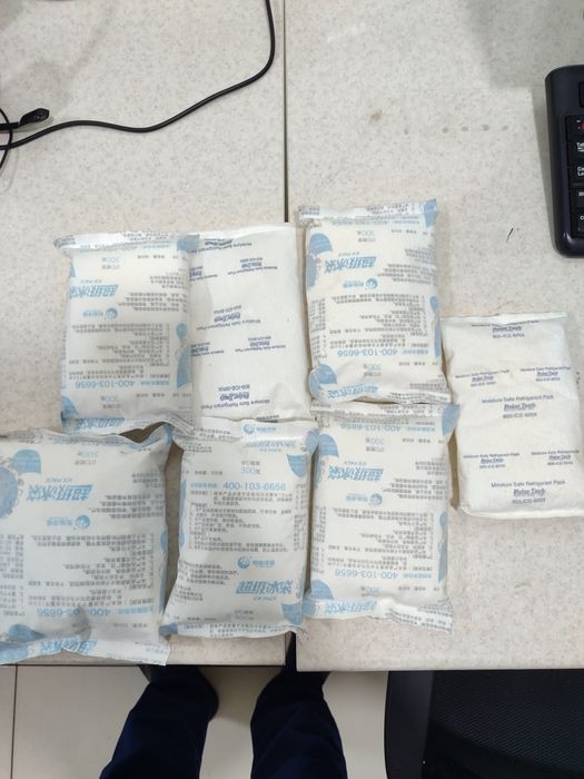 Muz ( Yax ) sotiladi