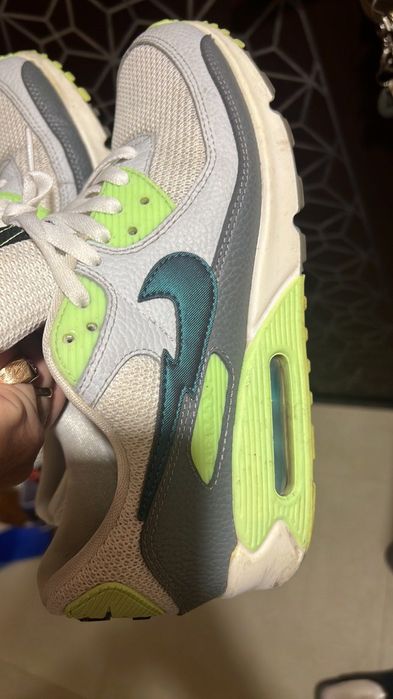 Маратонки NIKE- оригинални, купувани в Англия- 2 чифта