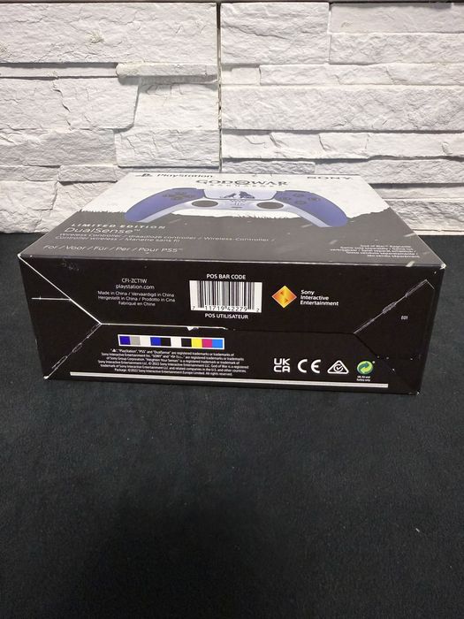 God of War dualsense limited edition - нов