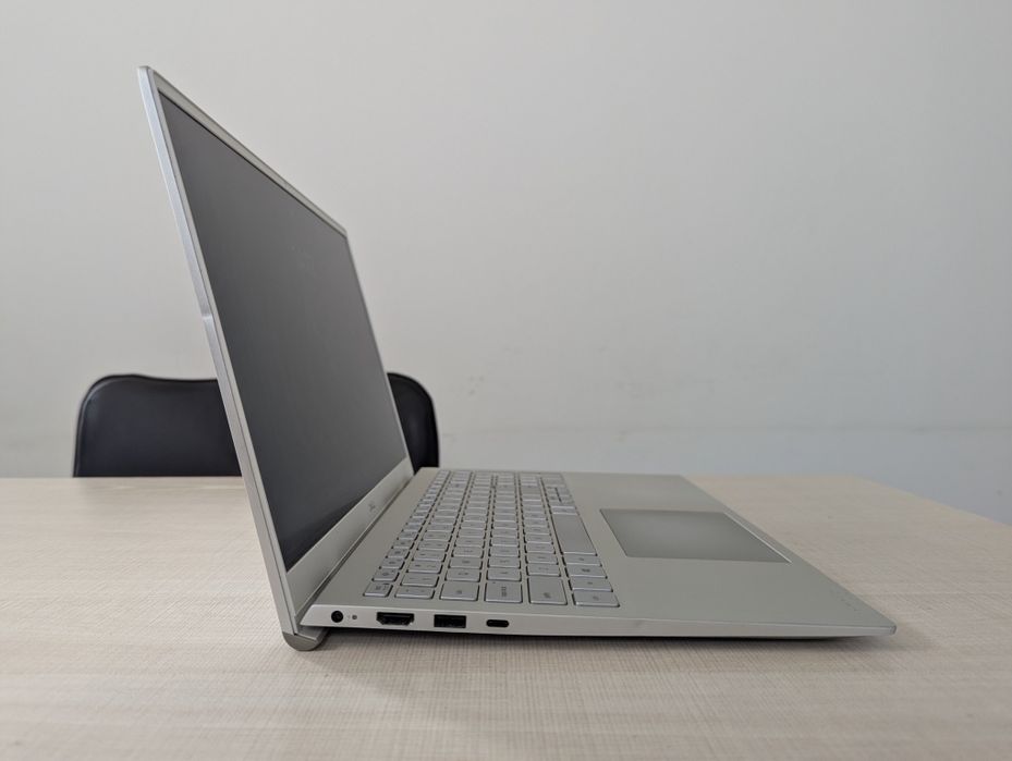 Dell Inspiron 5502 | i7 11th Gen | 16GB RAM | 512GB SSD