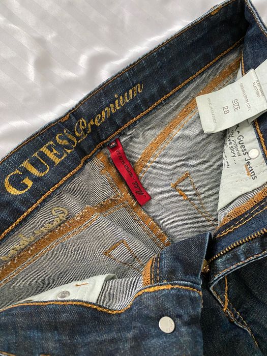 Blugi pt. femei, Guess