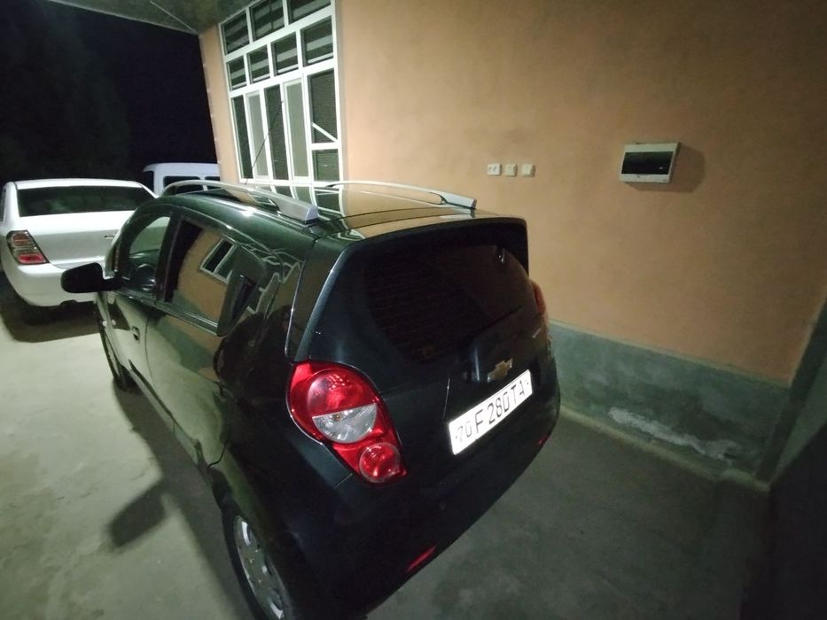 Spark sotiladi 2022 yil narxinj kelishamiz