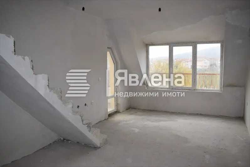Продава се Тристаен апартамент в София, Център - 119 кв.м за 673 €/кв.м - Снимка #2