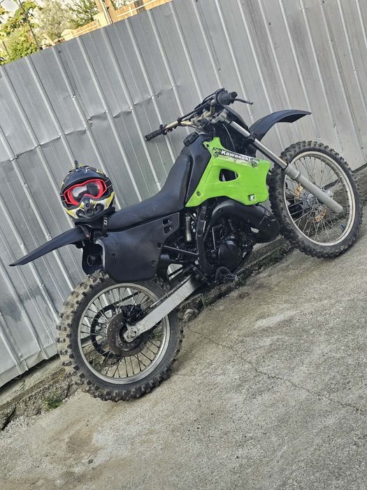 Vând Kawasaki kdx power valve 125 cc