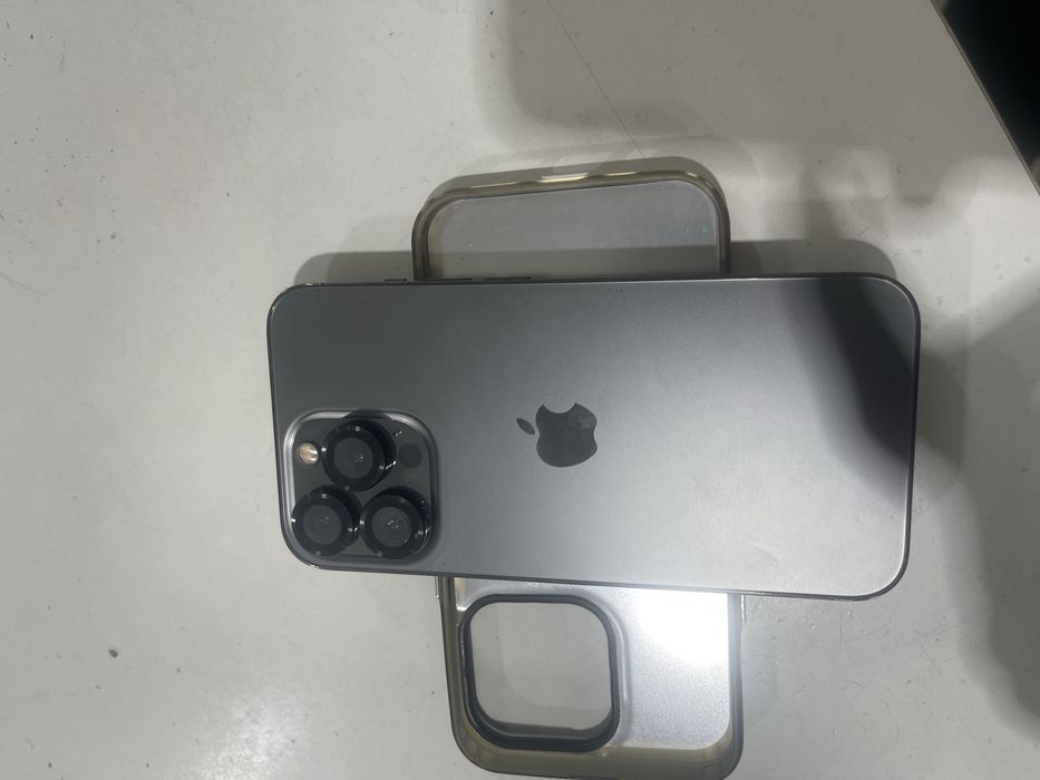Продам iphone 13pro