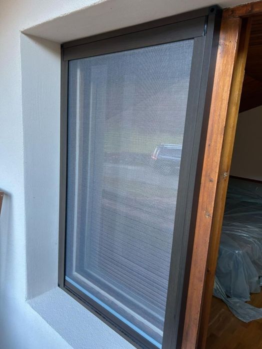 Комарници по поръчка, доставка и монтаж, реглаж на дограма