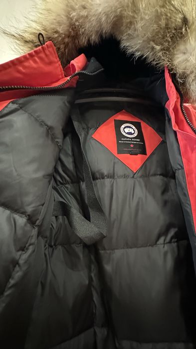 Пуховик женский, Canada Goose оригинал