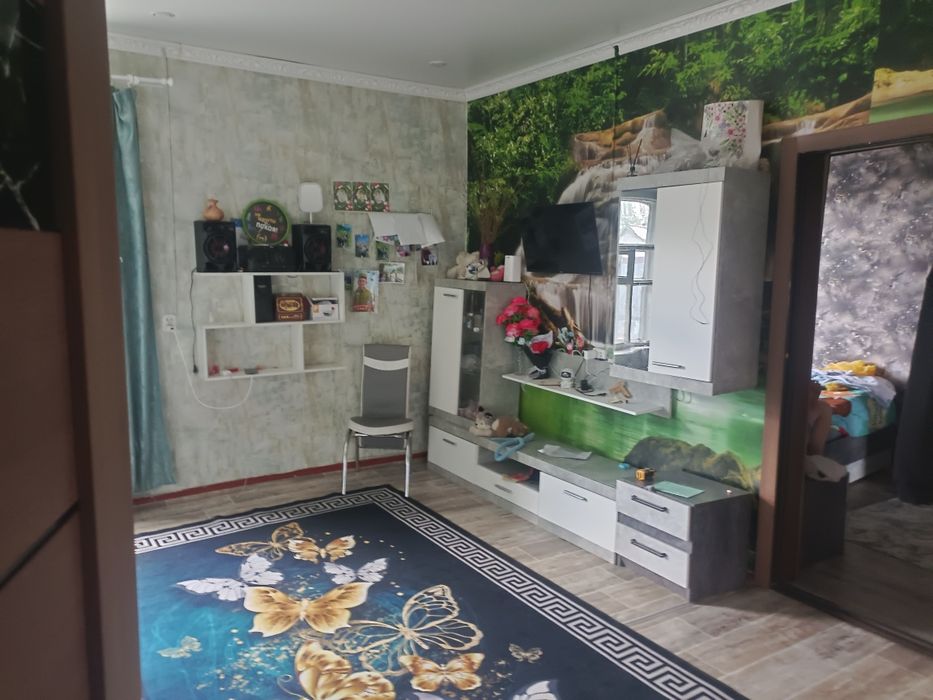 Продаю дом барачного типа. Район ЖБИ.