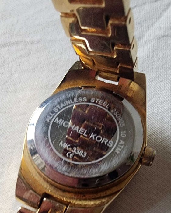 Кварцевые наручные часы "ROLEX", "MICHAEL KORS" , "SWAROVSKI"