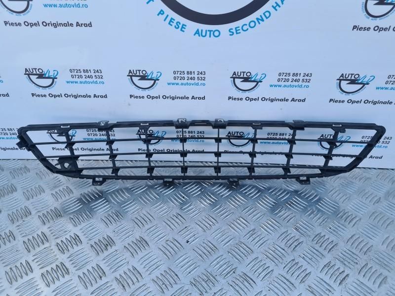 Grila inferioara bara fata Opel Vectra C facelift