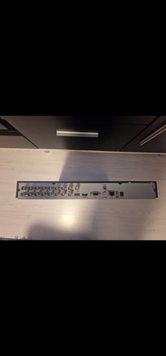 Dvr Hikvision 16 canale +Hard 1 Tera inclus