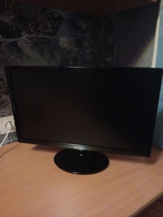 Монитор Самсунг.