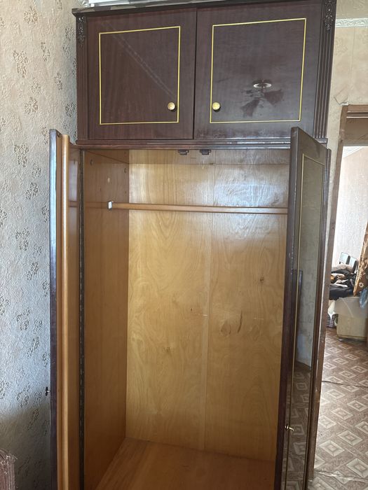 Продам шкаф в хорошем состоянии