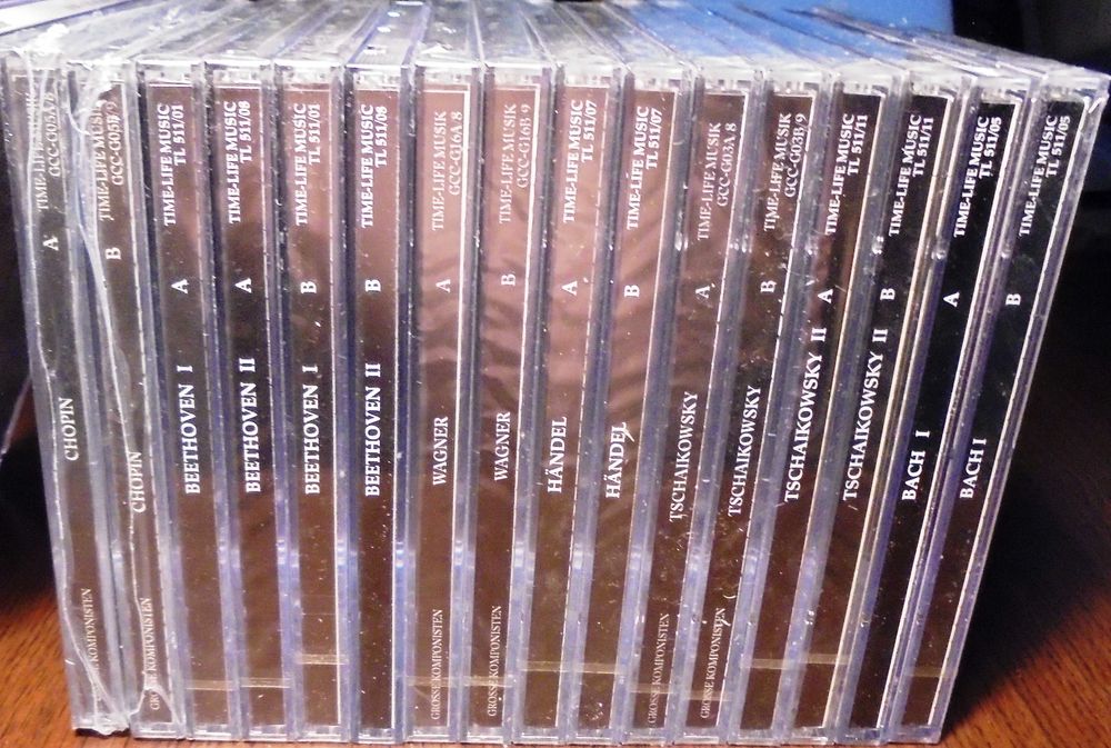 Vand colectie 16 CD-uri noi  ''Mari compozitori''