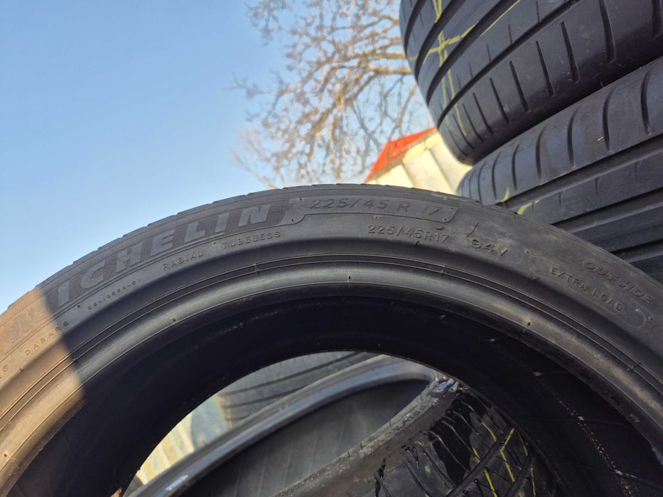 4 Anvelope de VARA - 225/45/17 - Michelin 4 - APP NOI - DOT 2024 !