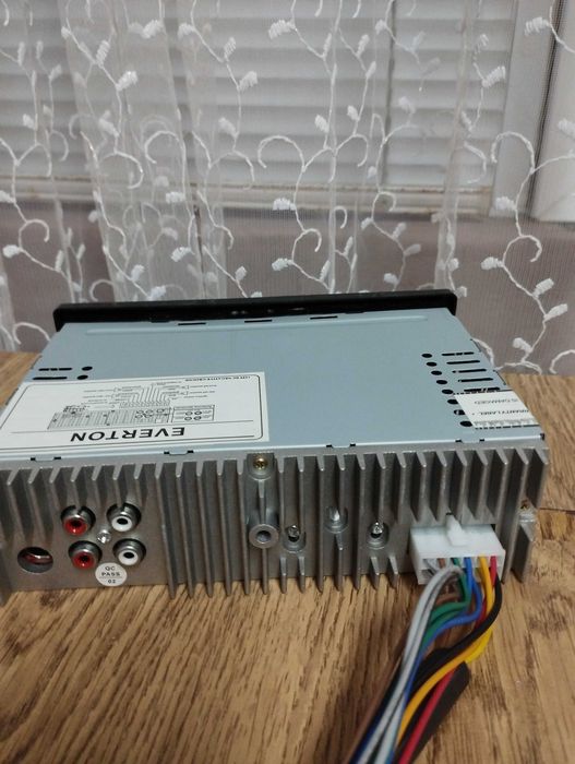 Авторадио с usb Everton