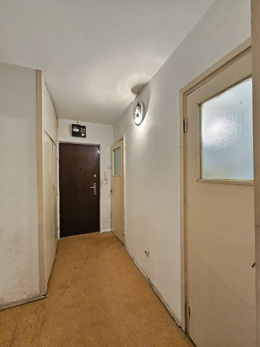 Garsoniera de vanzare, parter, Drumul Taberei, langa metrou
