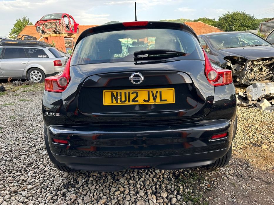 Nissan Juke 1.6i на части