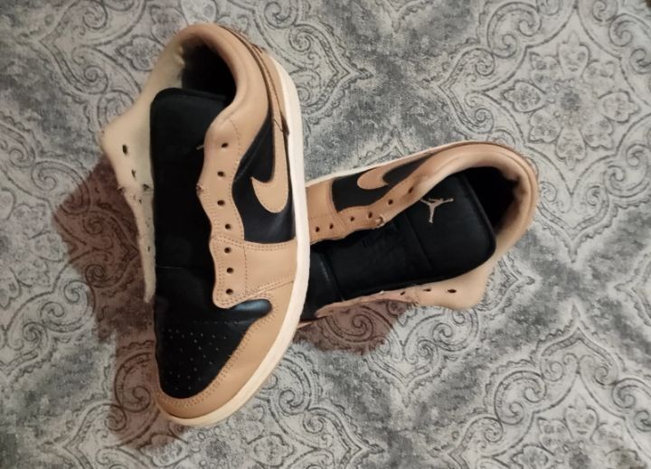 Nike jordan- foarte bunu