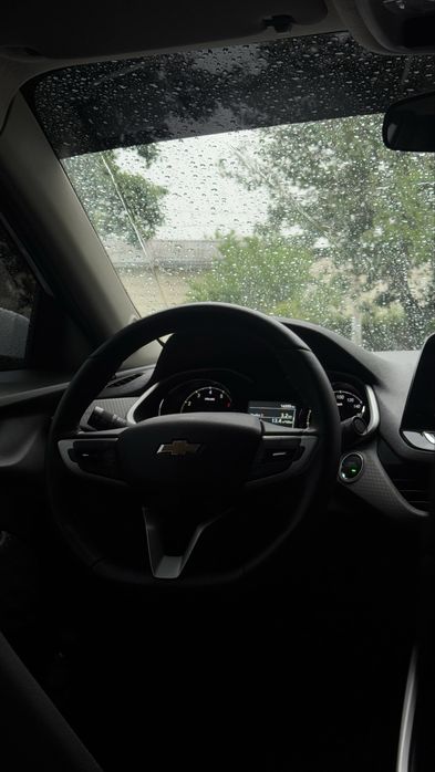 Chevrolet Onix 2025 — 3