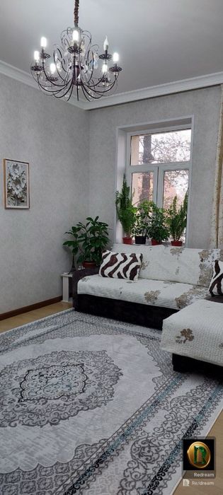 Продается 2/2/5 60 кв.м. Пединститут