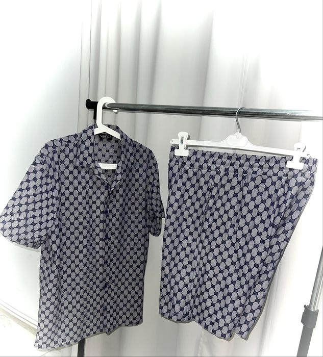 Compleu gucci barbati