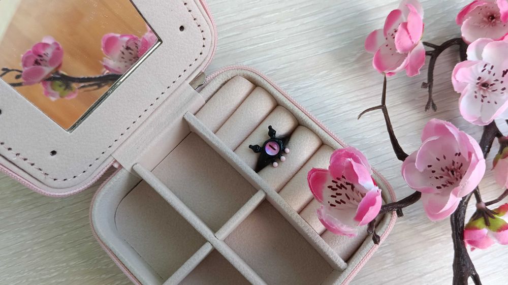 Детская шкатулка для украшений.