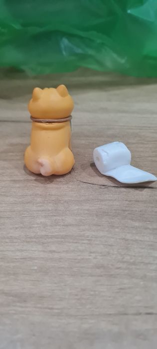 Собачка фигурка.