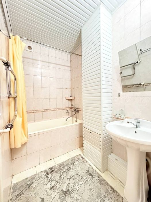 Чиланзар 12кв 3хонали квартира сотувга чикди Шошилин