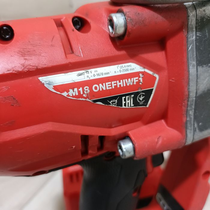 Impact camioane 2033 Nm patrat 1toll Milwaukee M18 ONEFHIWF1