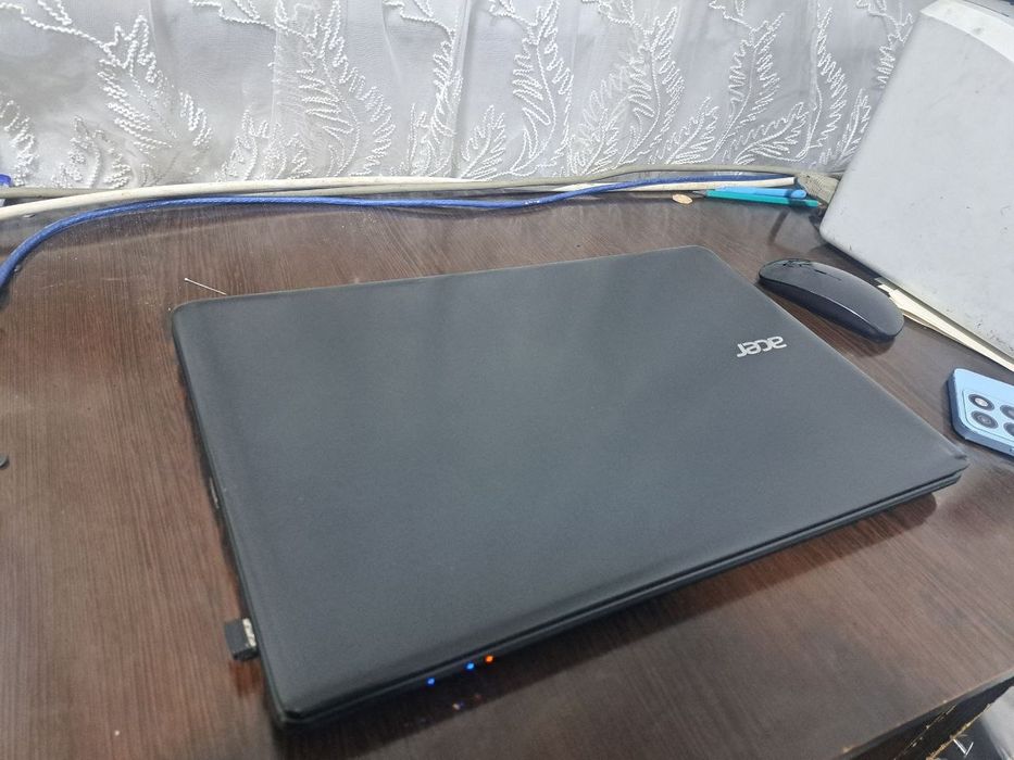Noutbuk Acer Aspire E1-510