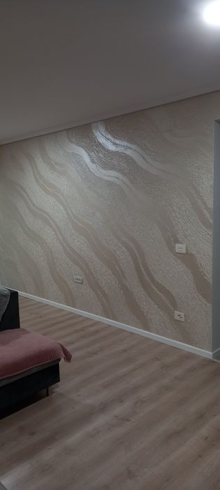 Efectuam tencuiala decorativă cu efect de travertin