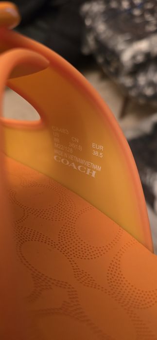 Coach оригинални нови .