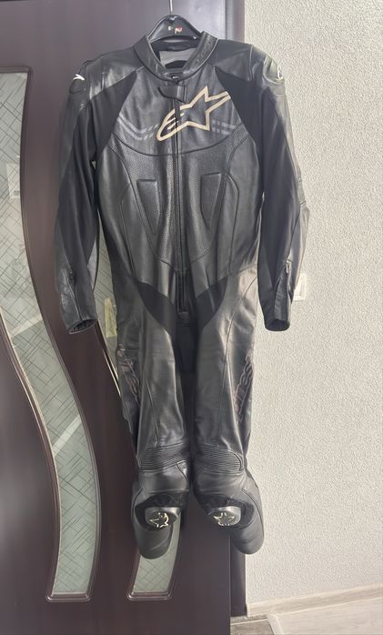 Кожен екип Alpinestars
