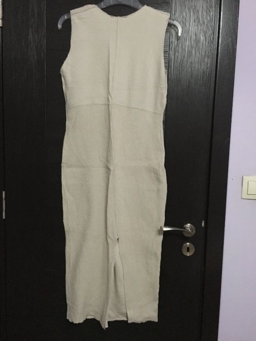 Дълга рокля с цепка