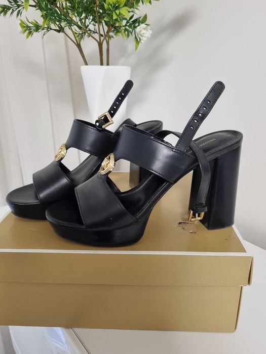 Дамски сандали Michael Kors