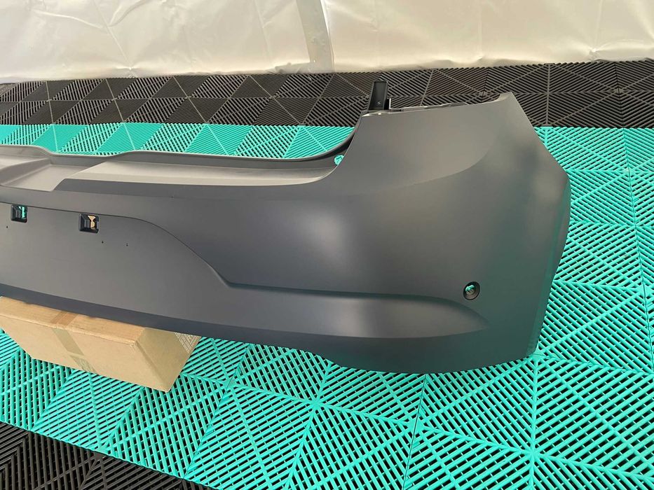 Bara spate Renault Megane 4 hatchback 2016+ noua originala Renault