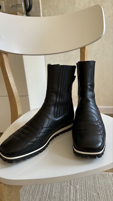 Продам сапоги демисезон Италия