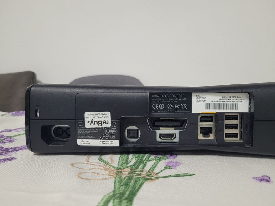 Xbox 360 S Console  funcțional asigur  probă