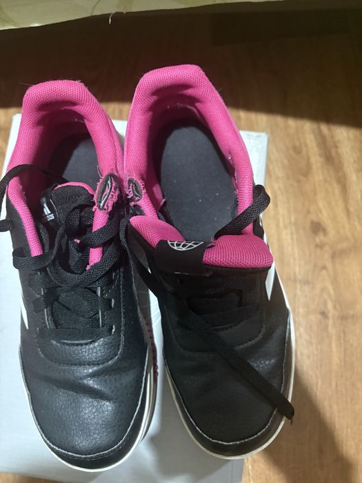 Маратонки Adidas