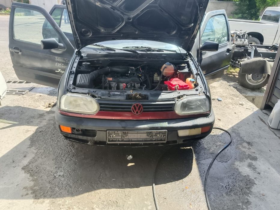 Продам Volkswagen Golf