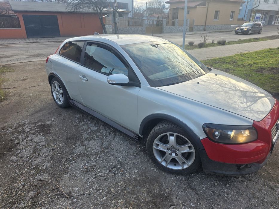 Volvo C30 1.6D     Волво ц30