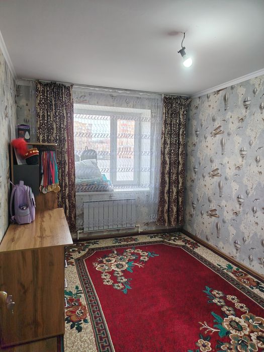 Продам 2х ккв Нурсити 2мкр 2этаж из 9.