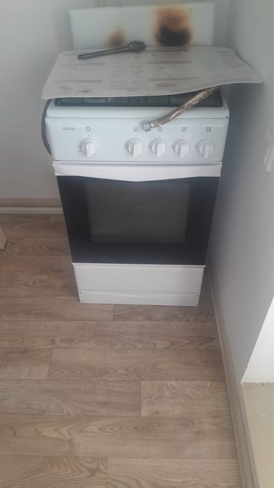 Газовая плита с хорошем состоянии , продам продам продам