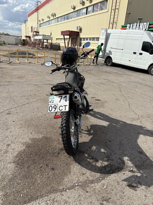 Мотоцикл 250 куб