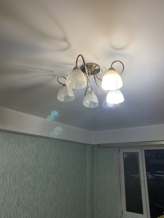 Люстры 3шт за 10000 отдам