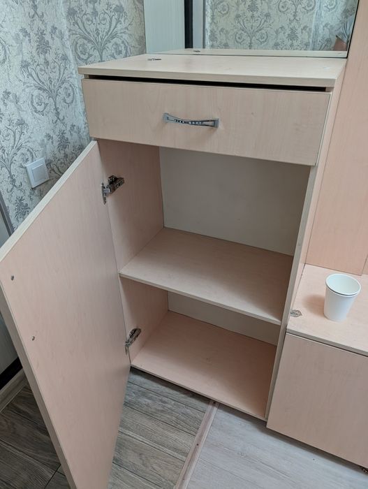 Мебель в прихожую