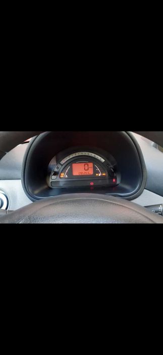 Citroen c3 14 diesel 98000km  proprietar acte val consum f mic